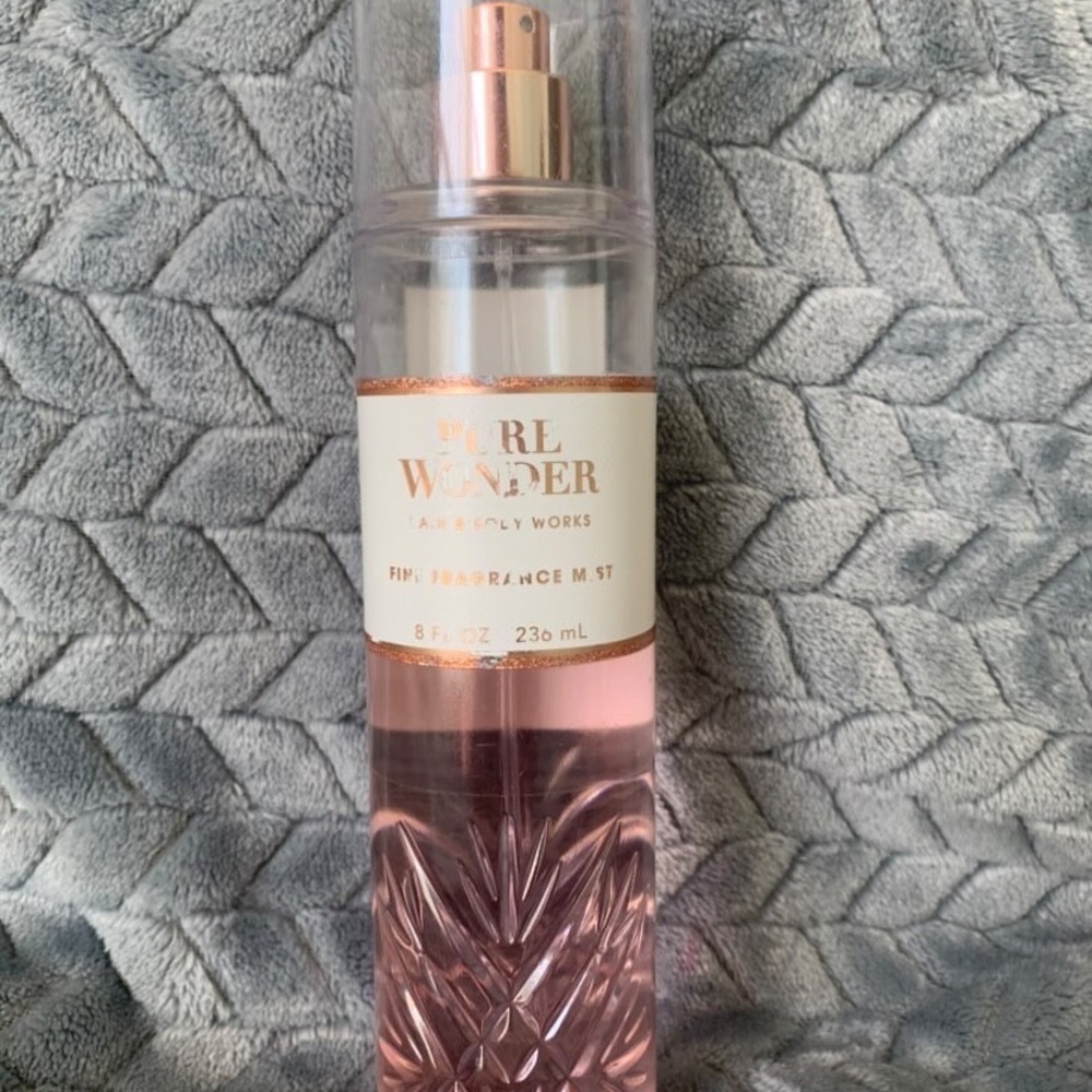 Pure Wonder Bath and Body Works Mist | 8 FL OZ 236 mL